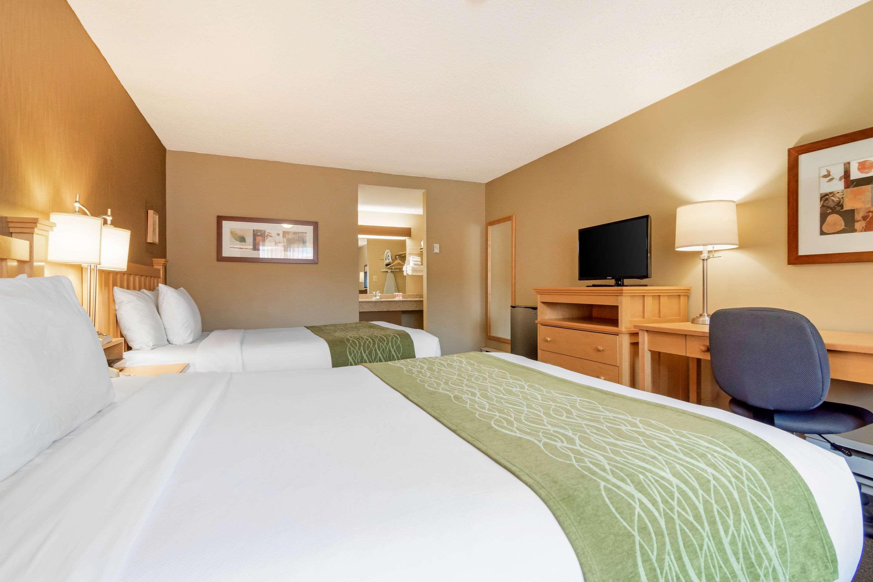 Hotel Econo &