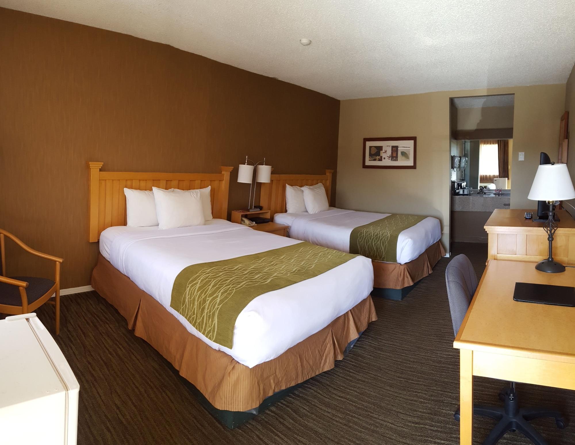 Econo & Hotel 3*